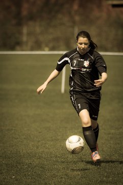 Bild 4443 - B-Juniorinnen Kieler MTV - FSC Kaltenkirchen : Ergebnis: 0:0